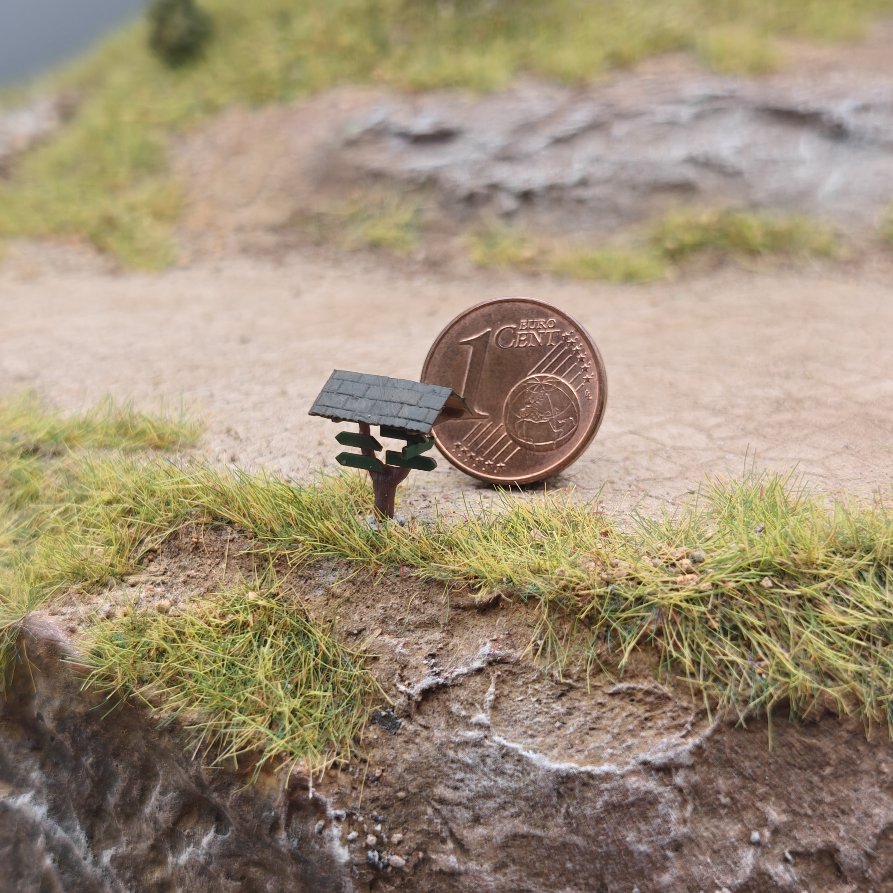 Wegweiser für Wanderwege massiv Z